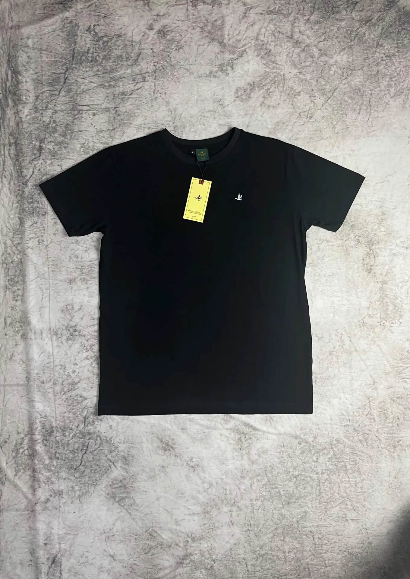 Camiseta Brooksfield Pássaro Bordada Preta