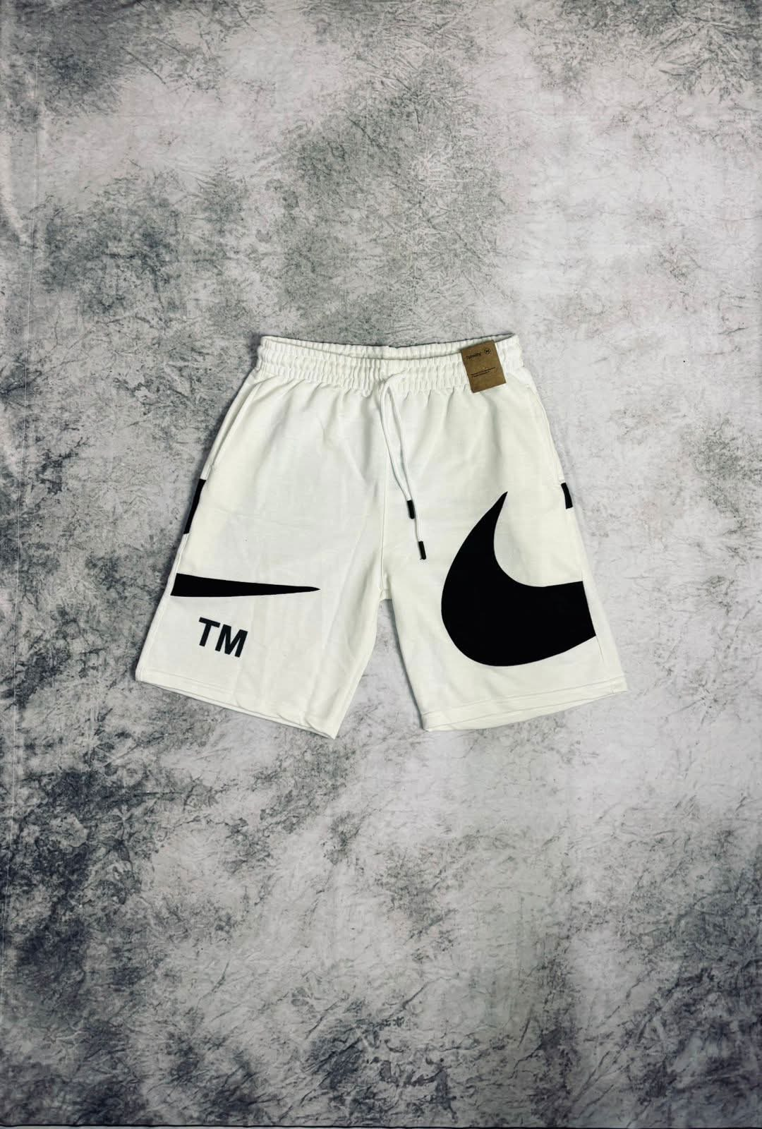 Bermuda Nike Swoosh TM Branca